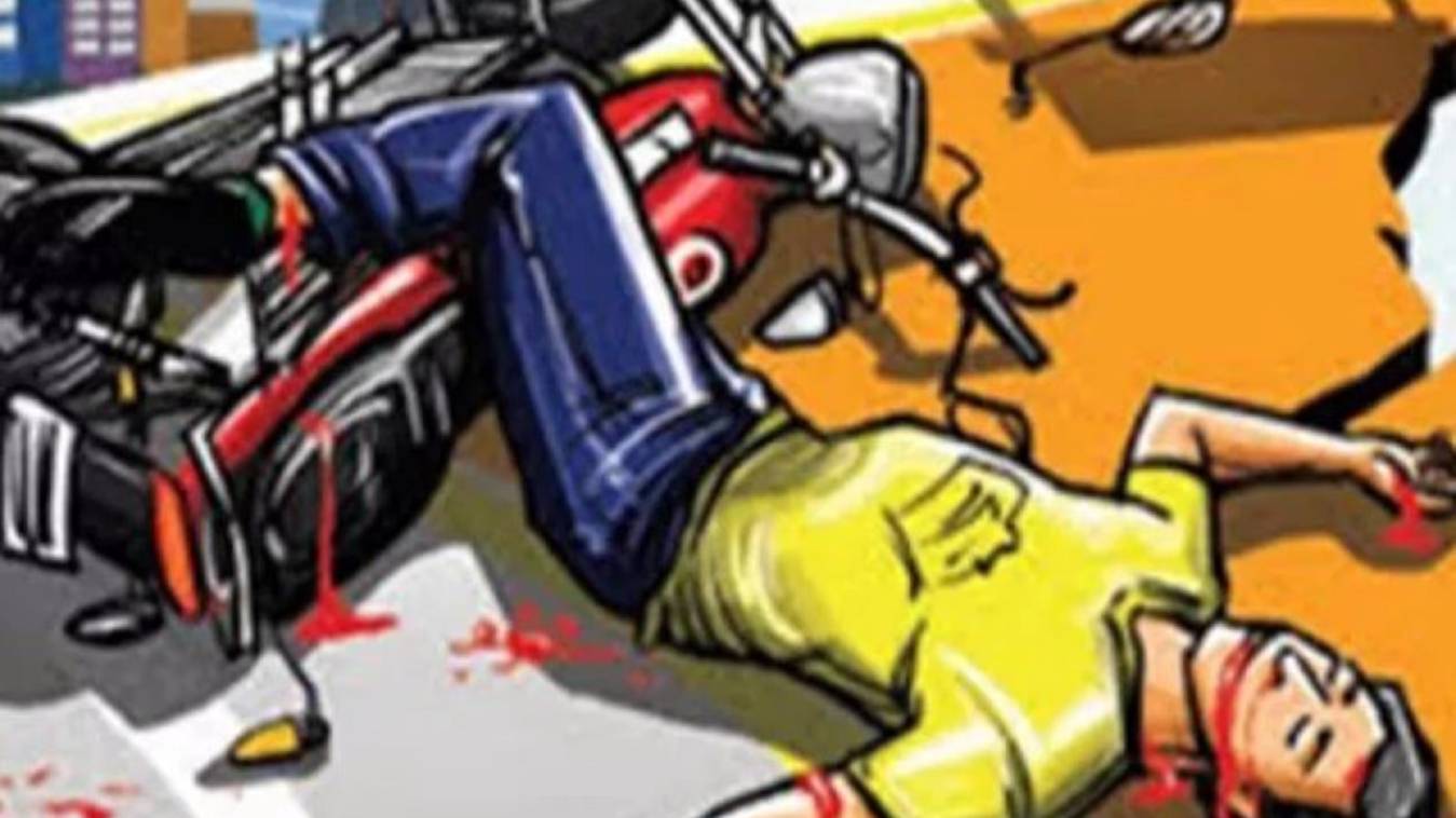 बरात से घर लौट रहे बाइक सवार छात्र की सड़क हादसे में मौत