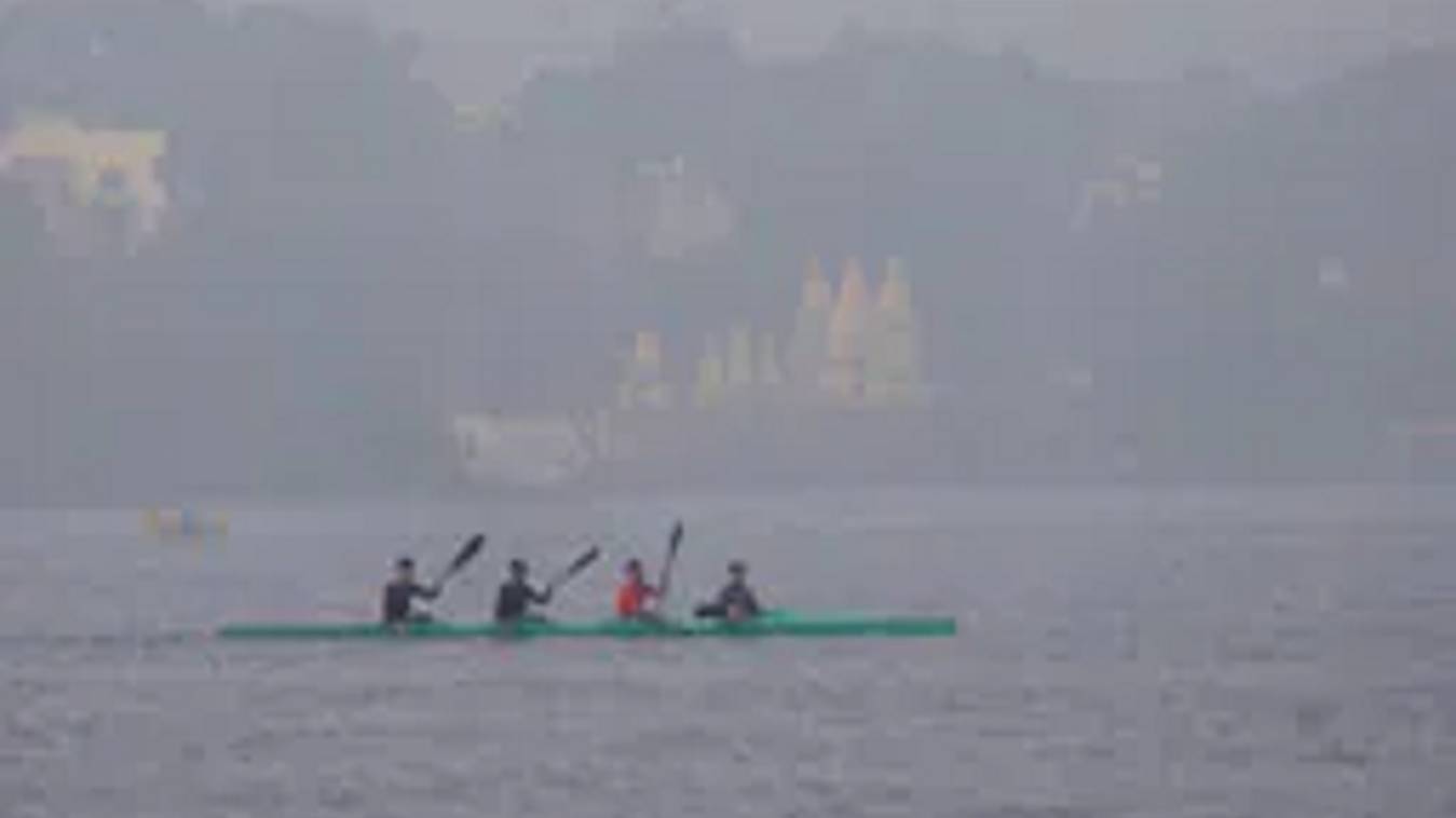 तेज बफीर्ली हवाओं ने बढ़ाई गलन