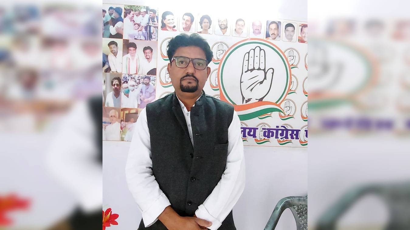 सिर्फ बेचना और लूटना जानती है भाजपा : हाजी ओकास अंसारी