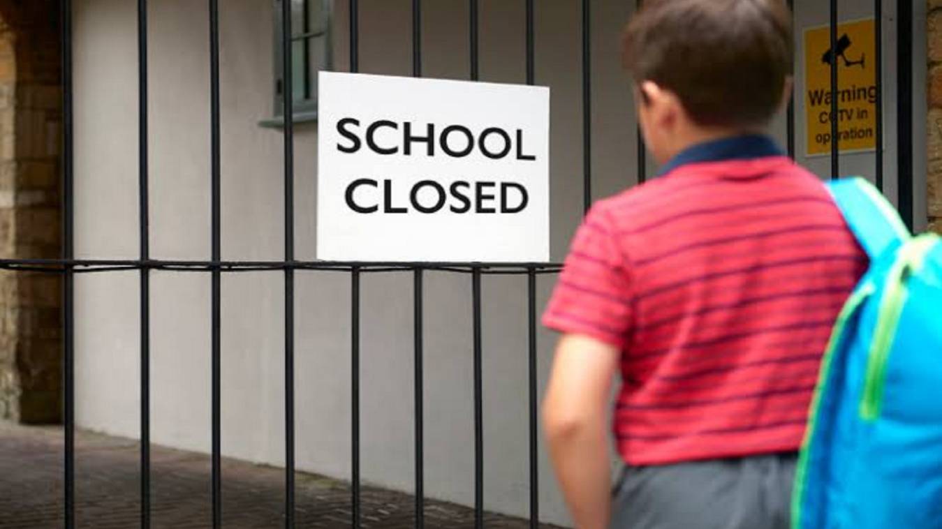 ठंड का प्रकोप : शीतलहर की चेतावनी के बाद दो दिन स्कूल बंद