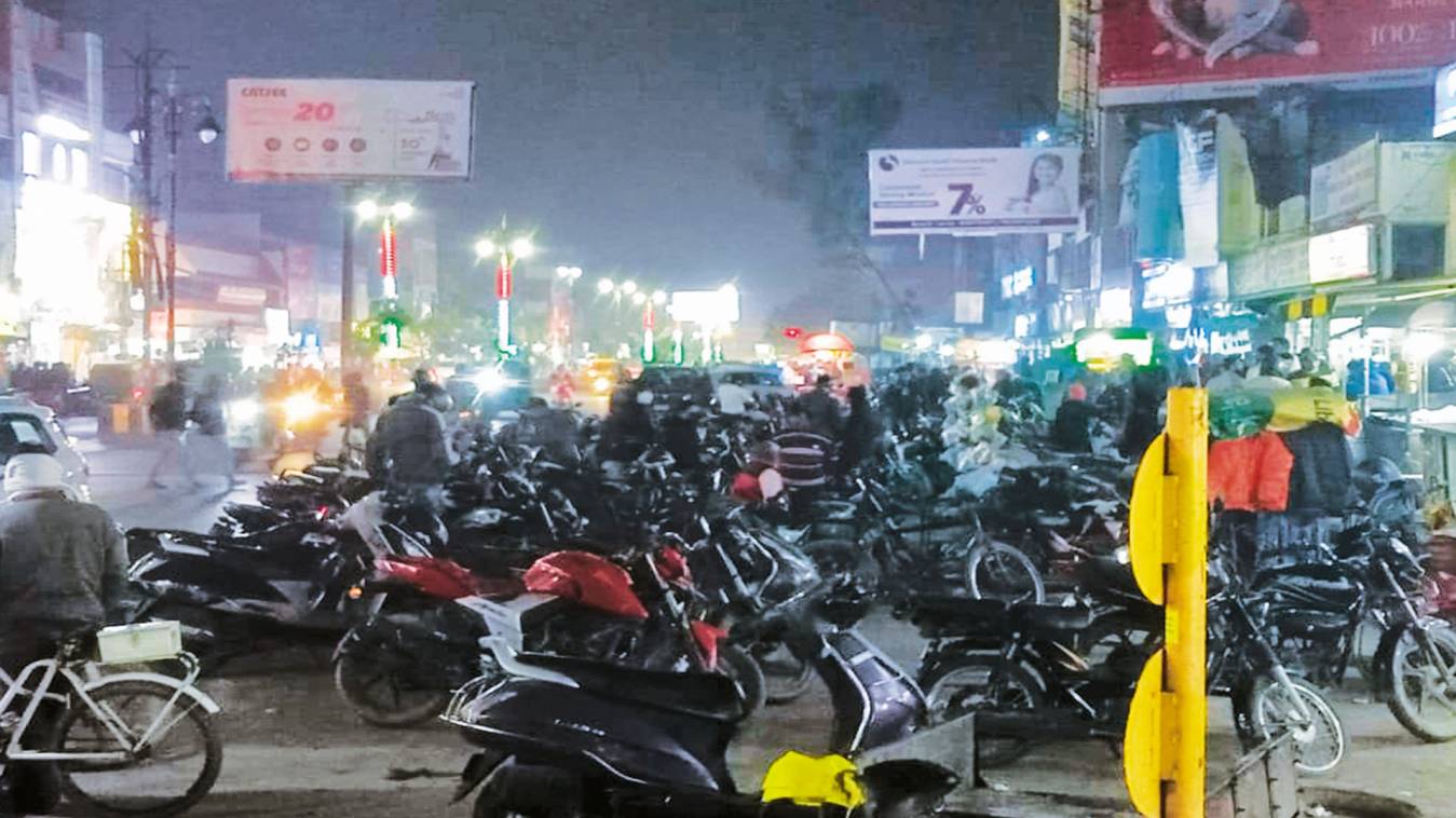 आखिर कब अतिक्रमण मुक्त होगा लंका !