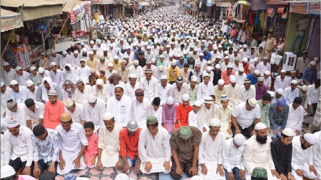 लखनऊ में होली पर अमन के लिए जुमे की नमाज का समय बदला