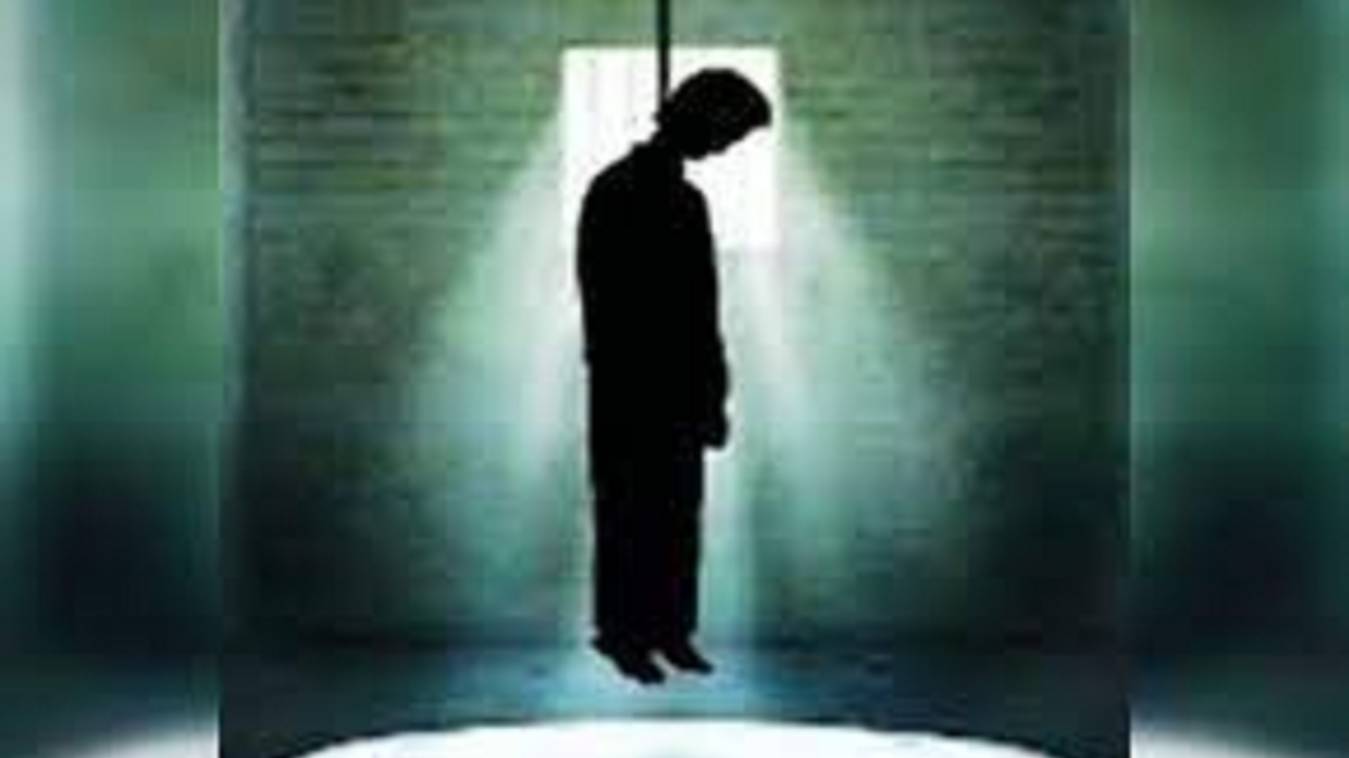 पारिवारिक कलह से परेशान ट्रक चालक ने लगाई फांसी