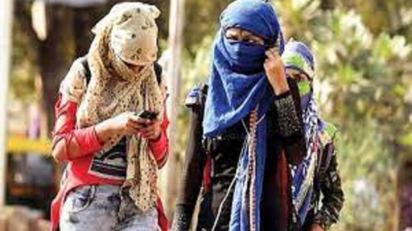 आसमान से बरस रही आग, 19 तक लू का असर