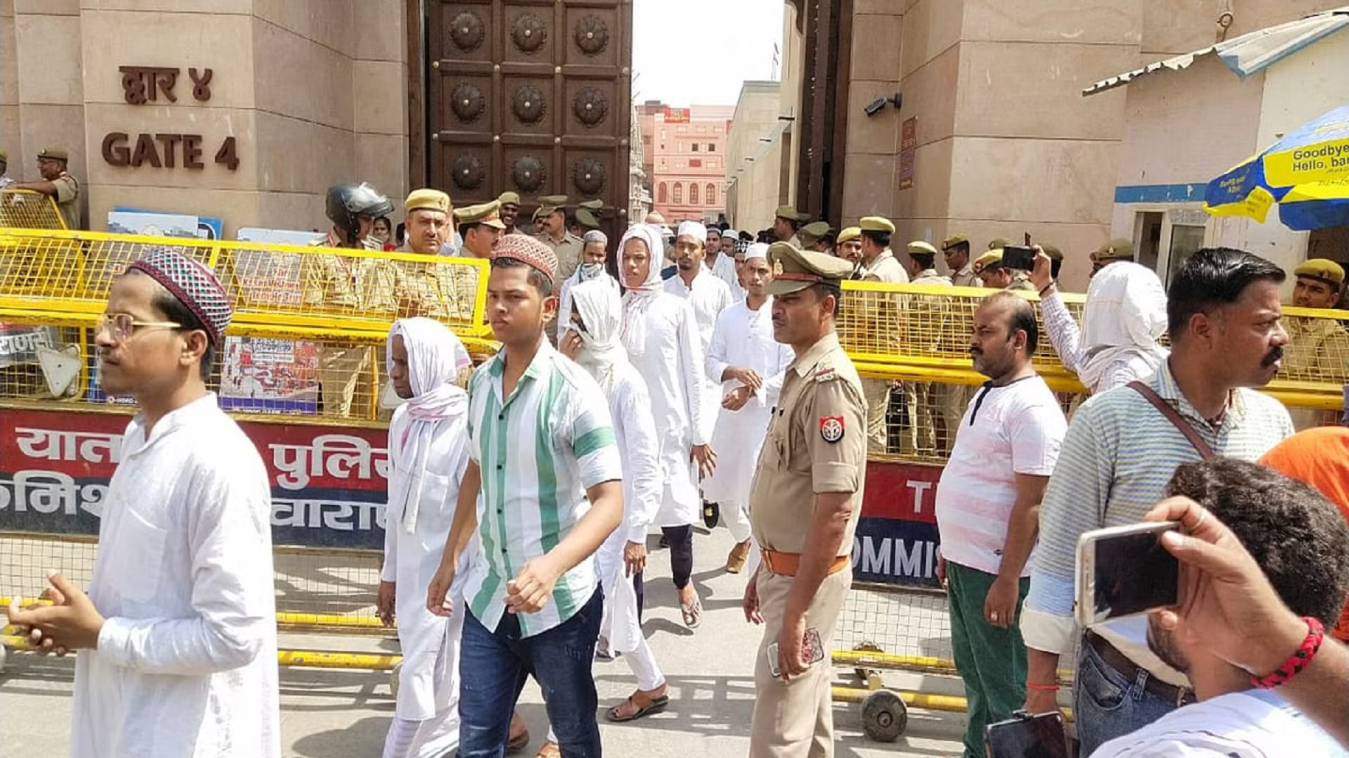 ज्ञानवापी परिसर का सर्वे : दूसरे दिन आज फिर से होगी वीडियोग्राफी और फोटोग्राफी, पुलिस- प्रशासन मुस्तैद 