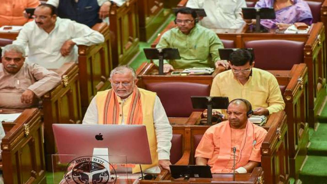 UP Budget 2022-23: आइये जाने यूपी बजट में जनता के लिए क्या-क्या है 