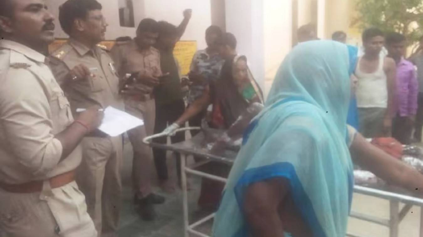 जौनपुर में दूध गर्म करते वक्त सिलिंडर में लगी आग, पांच लोग झुलसे