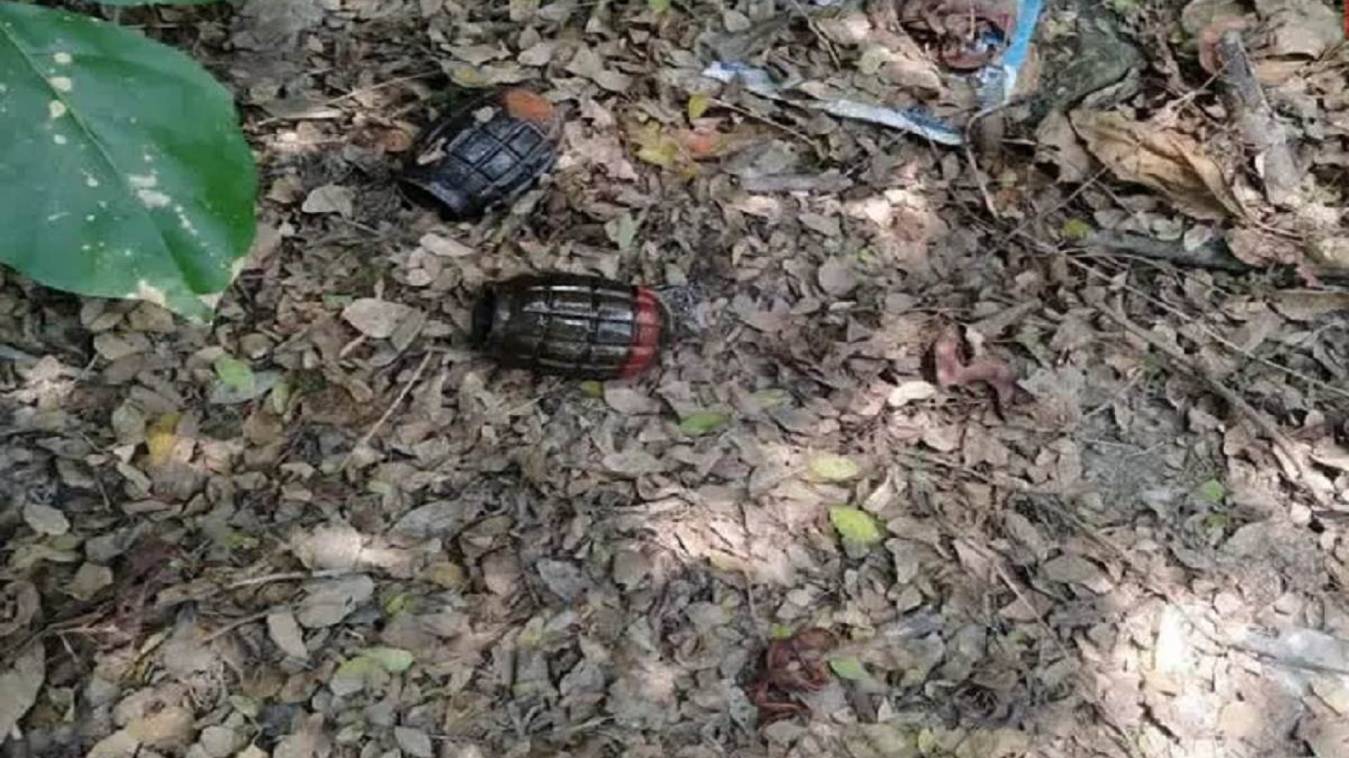 अयोध्या के कैंट क्षेत्र में मिले 18 हैंड ग्रेनेड, सेना ने किया डिफ्यूज