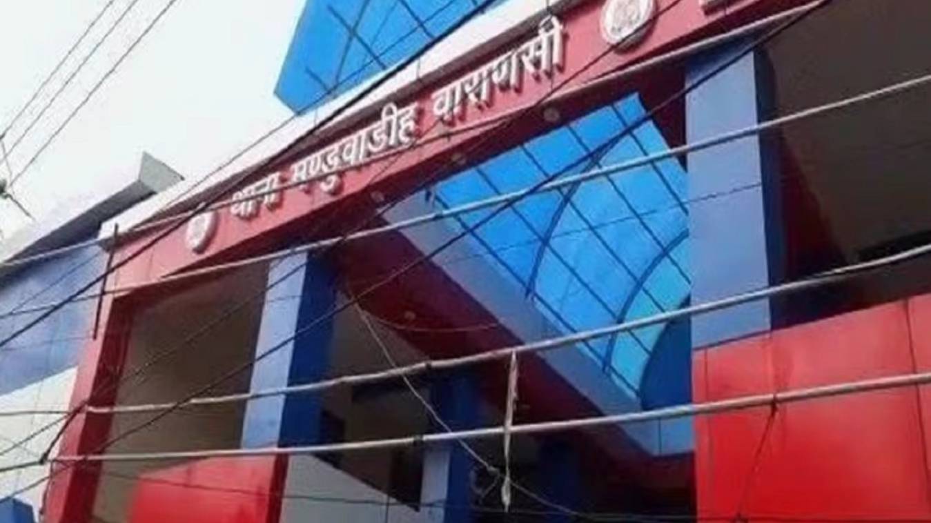 पत्नी गई मायके, पति ने लगाई फांसी