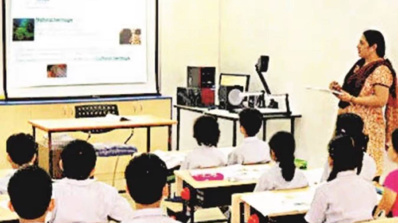 डिजिटल शिक्षा को मिलेगी मजबूती,जल्दी ही स्मार्ट बनेगे 250 विद्यालय