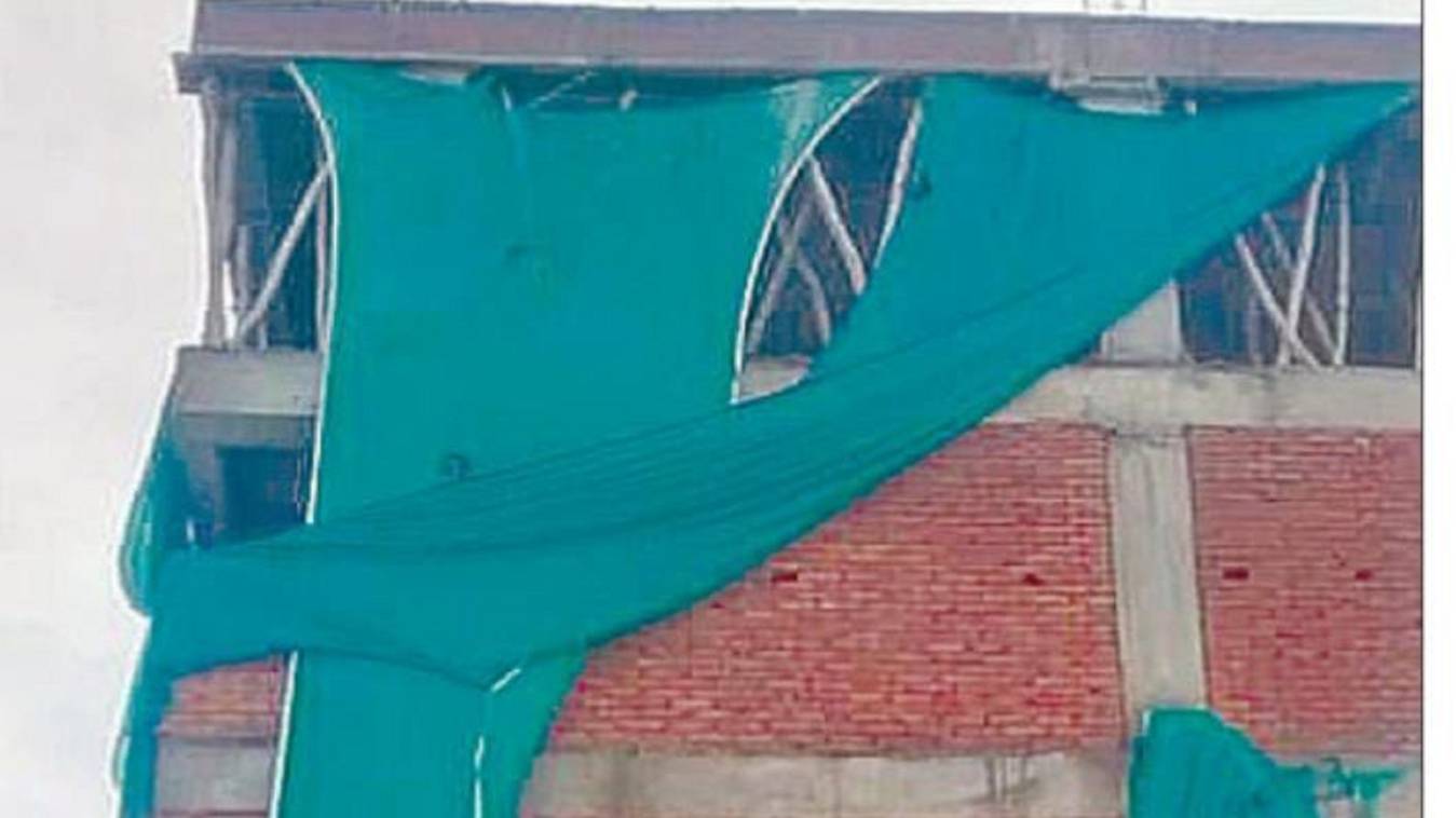 क्या इस अवैध निर्माण का होगा ध्वस्तीकरण ? 