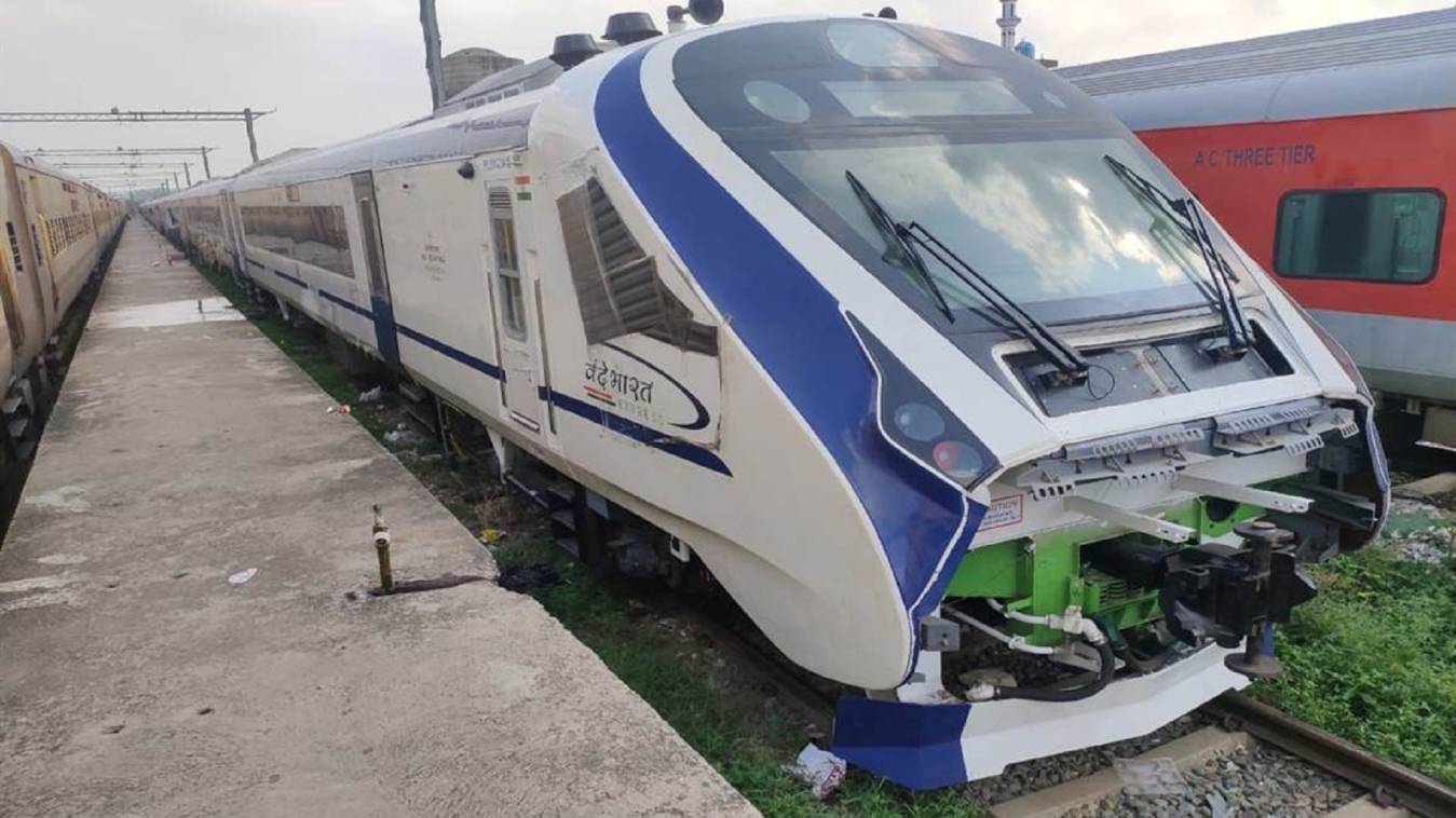 बनारस को मिल सकती है एक और नई हाई स्पीड ट्रेन, रूट पर चल रहा मंथन