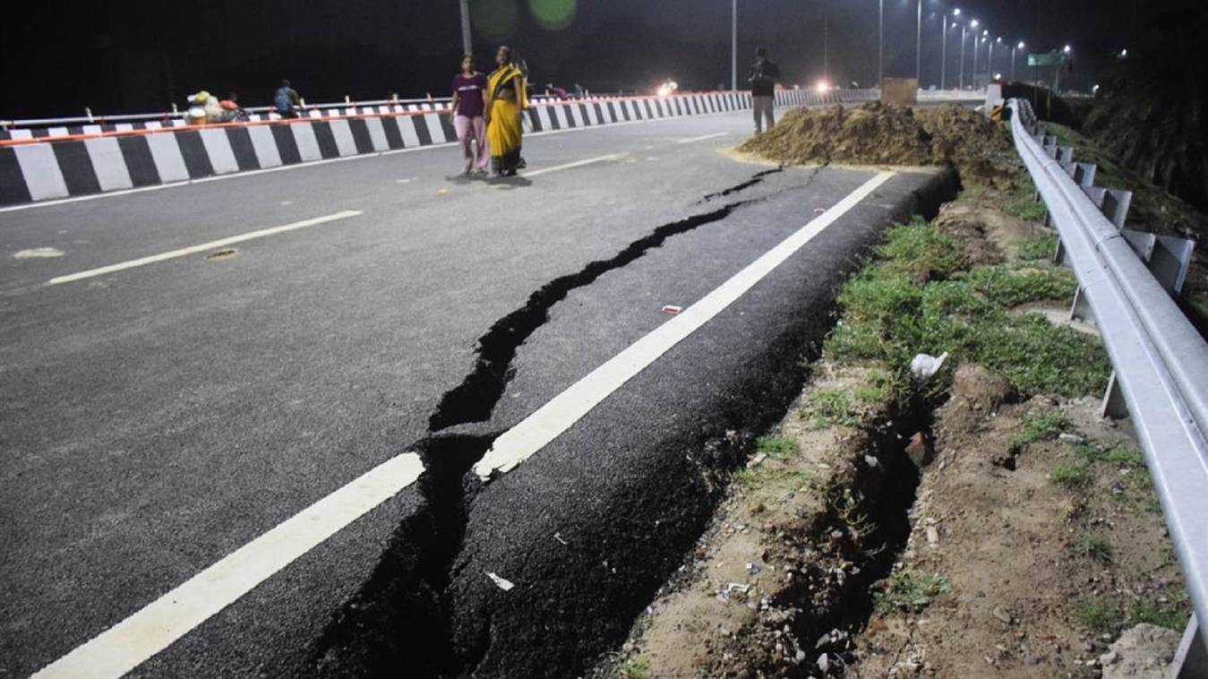 पीएम के ड्रीम प्रोजेक्ट में पड़ी दरार 