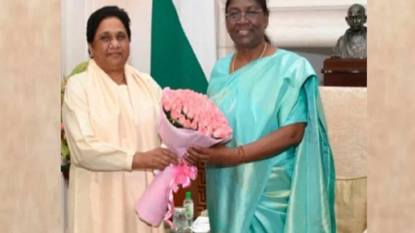 बसपा सुप्रीमो मायावती ने राष्ट्रपति मुर्मू से की मुलाकात, बोलीं- देश को उनसे बहुत आशाएं