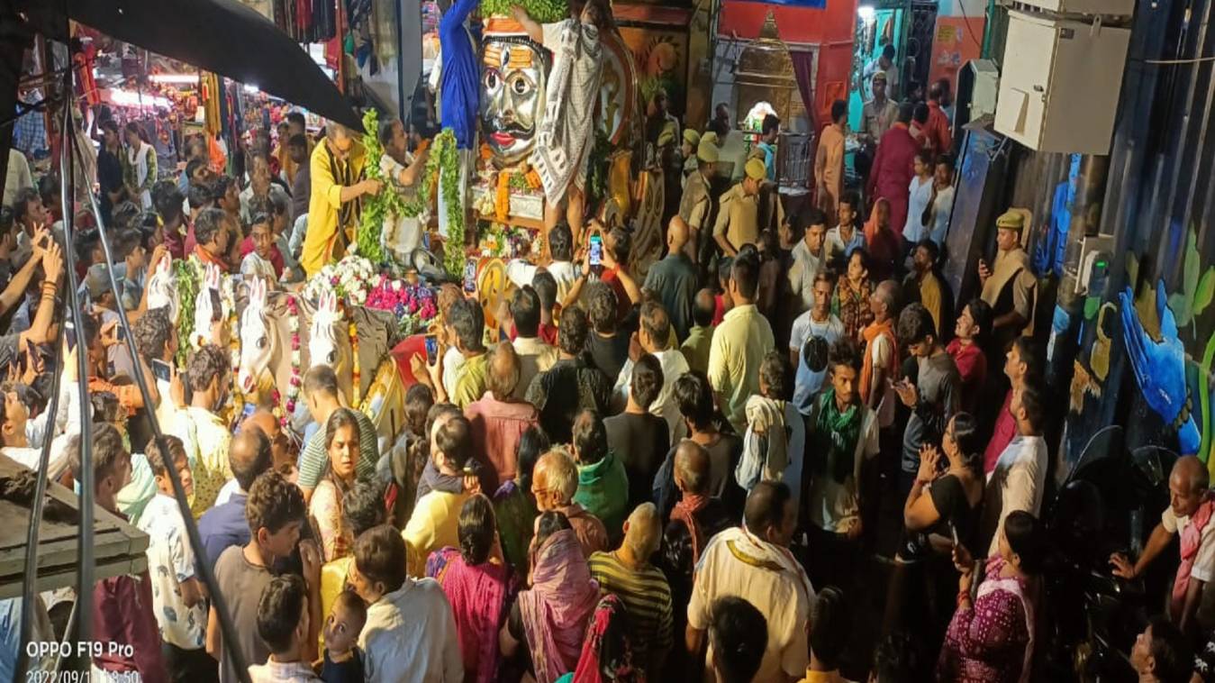 बाबा लाट भैरव बने दूल्हा, काशीवासी बने बाराती