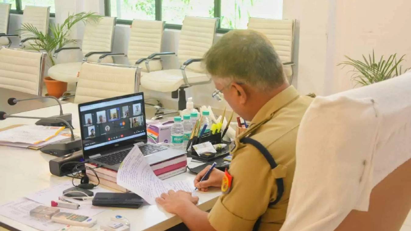 Gyanvapi Masjid Case : वाराणसी शहर में धारा 144 लागू, दर्शन-पूजन के अधिकार मामले में कल आएगा बड़ा फैसला