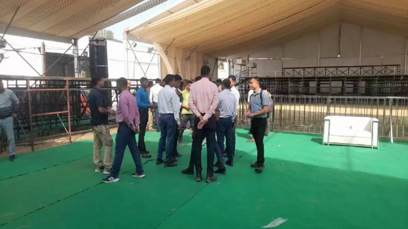 वाराणसी में पीएम मोदी के आगमन की तैयारियों का जायजा लेने पहुंची SPG टीम