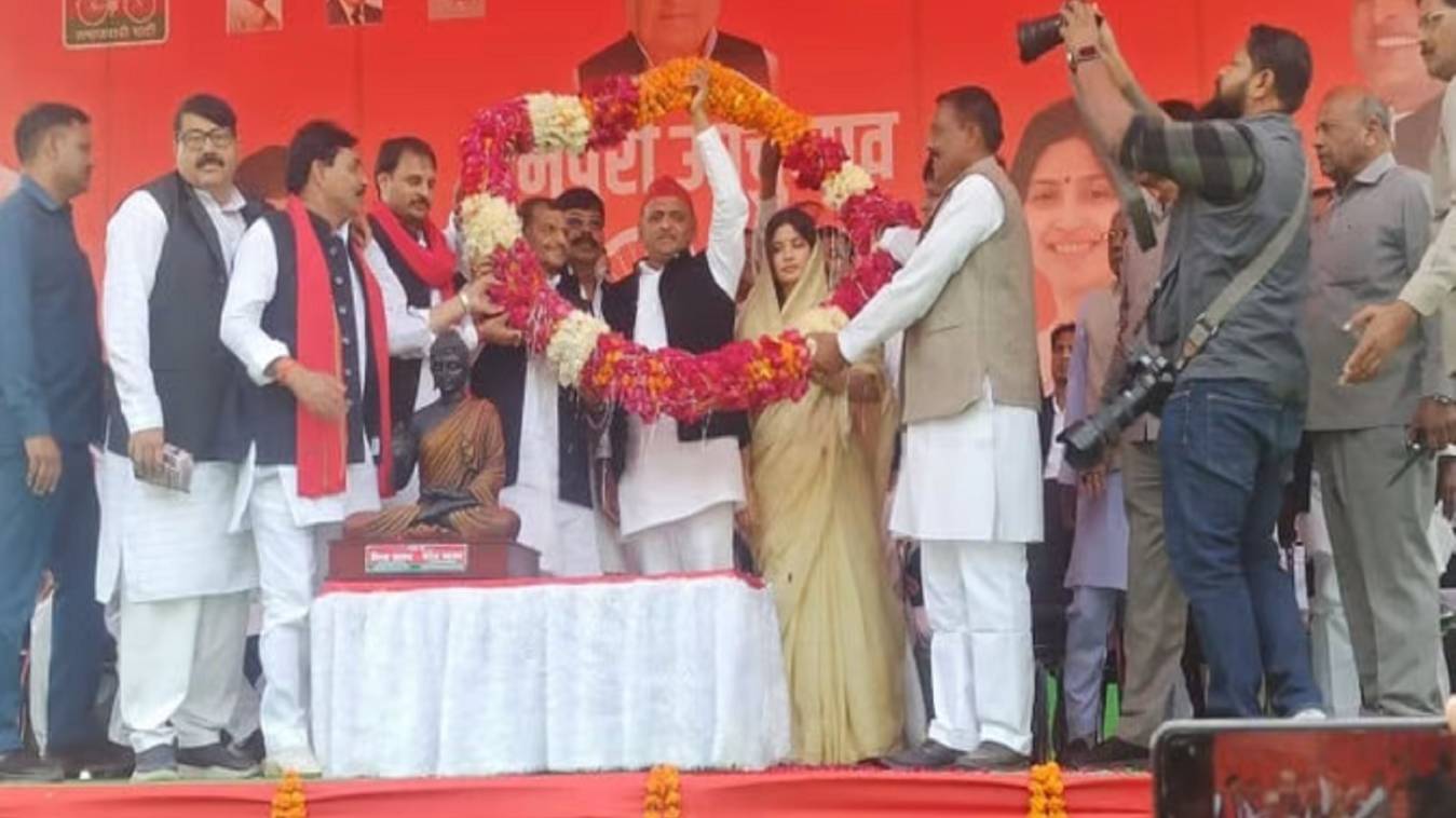 शिवपाल ने अखिलेश को दिया नया नाम, कार्यकर्ताओं से बोले-'पुलिस बुलाए तो जाना मत और पकड़ में भी आना मत'...