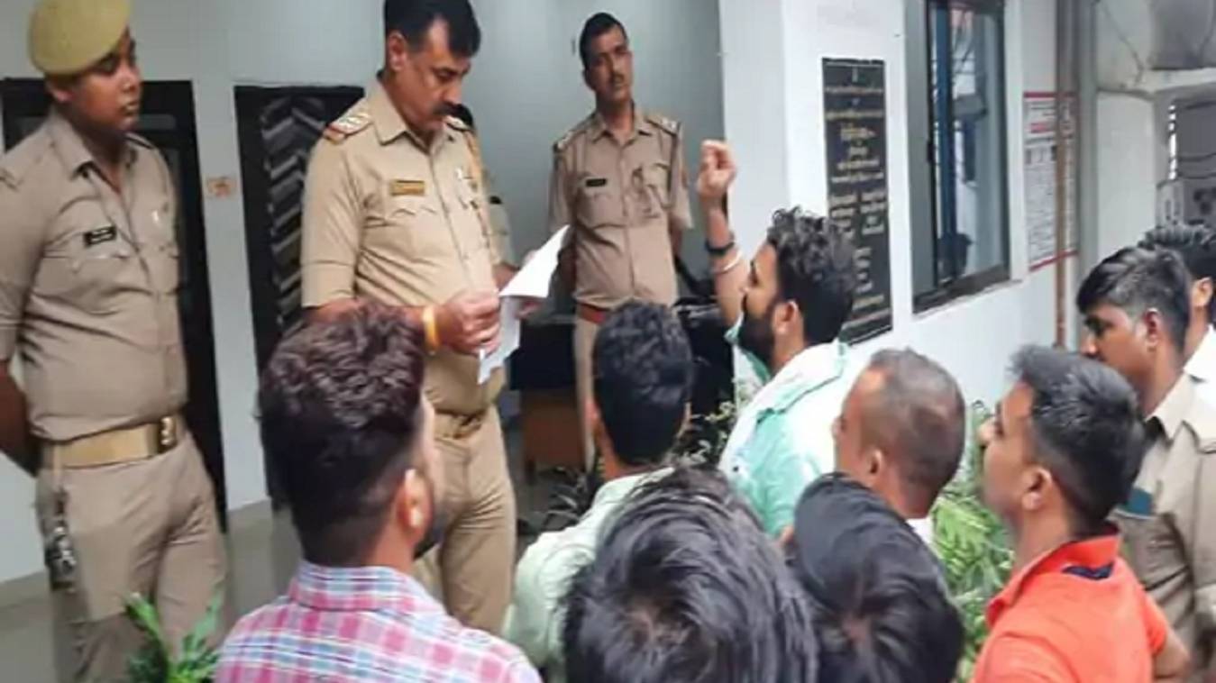 बीएचयू ने 5 रिसर्चरों को किया निलंबित