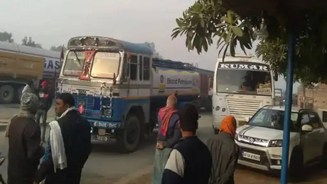 अवैध बस स्टैंड का मायाजाल, जाम का जंजाल