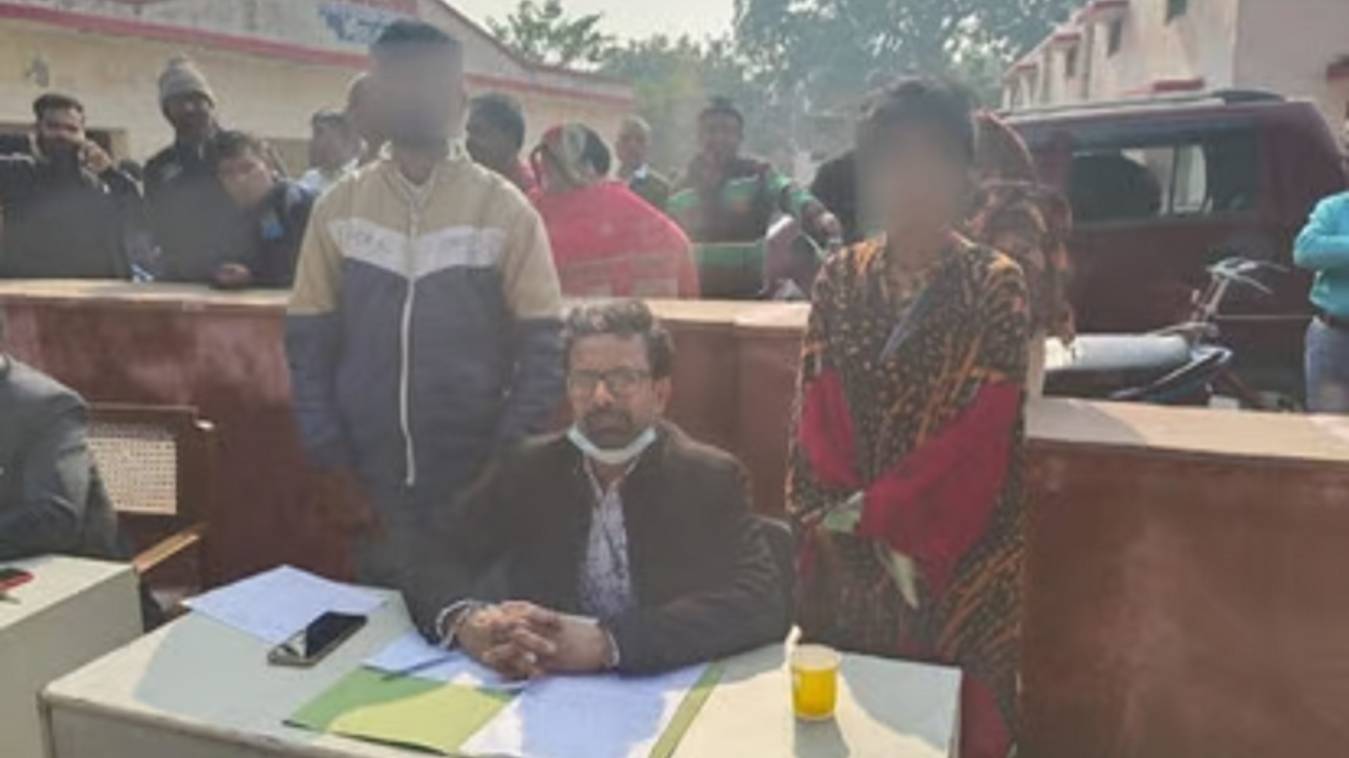 प्यार के साइड इफेक्ट; प्रेमिका को छोड़ नहीं सकता, पत्नी को छोड़ना नहीं चाहता....युवक बोला-दिल के हाथों मजबूर हूं साहब