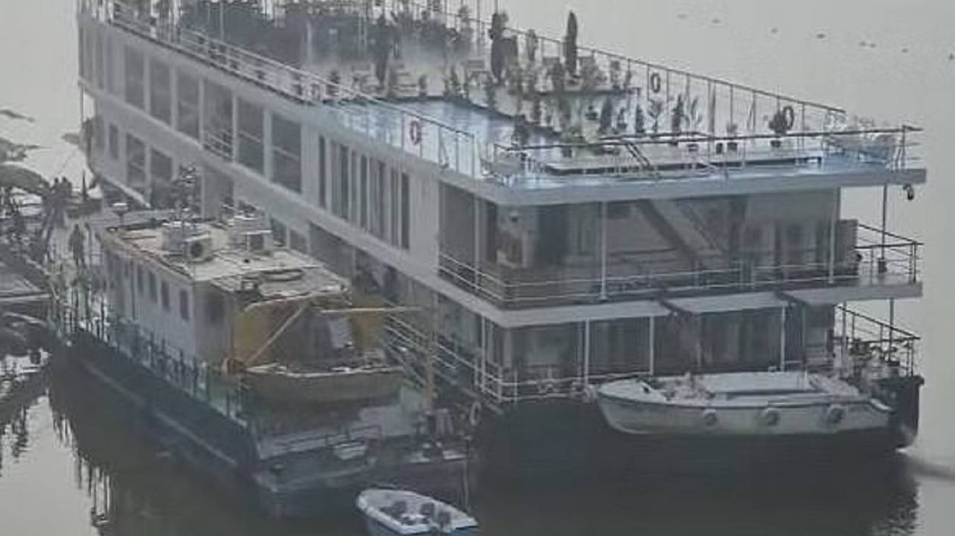 रामनगर पहुंचा गंगा विलास क्रूज,13 को पीएम नरेन्द्र मोदी डिब्रूगढ़ के लिए करेंगे रवाना 