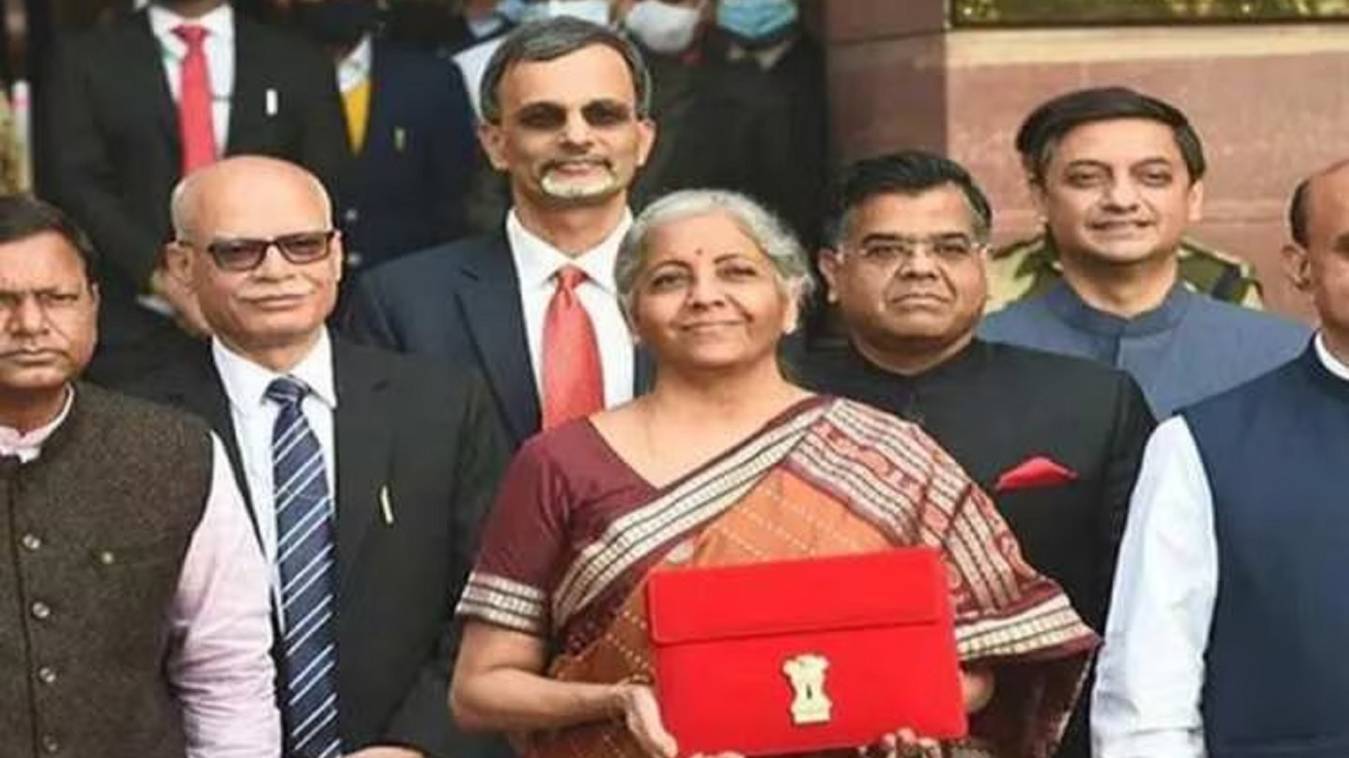 Budget 2023 : भारत की वित्त मंत्री ने पेश किया आम बजट, अब 7 लाख तक की आय पर नहीं लगेगा कोई टैक्स