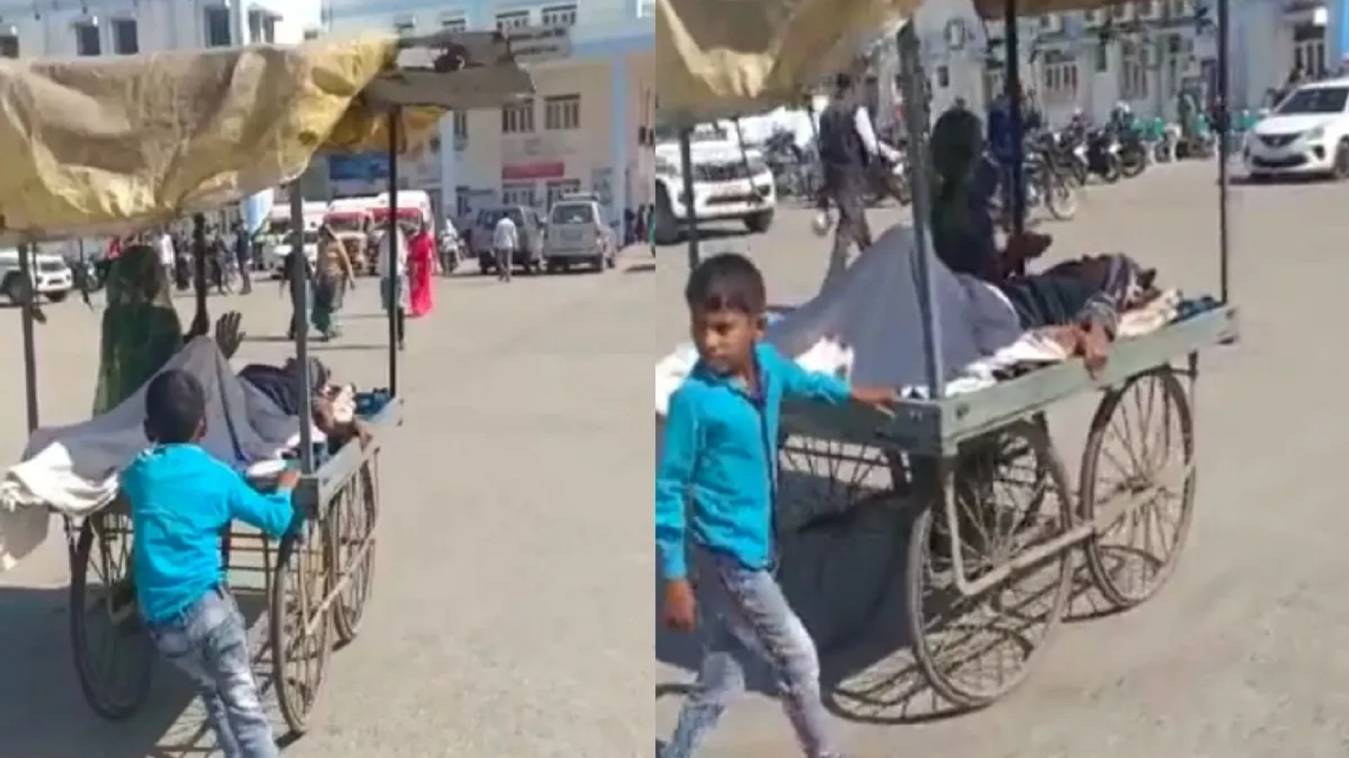 नहीं मिली एंबुलेंस तो पिता को ठेले में लेकर मासूम पहुंचा अस्पताल