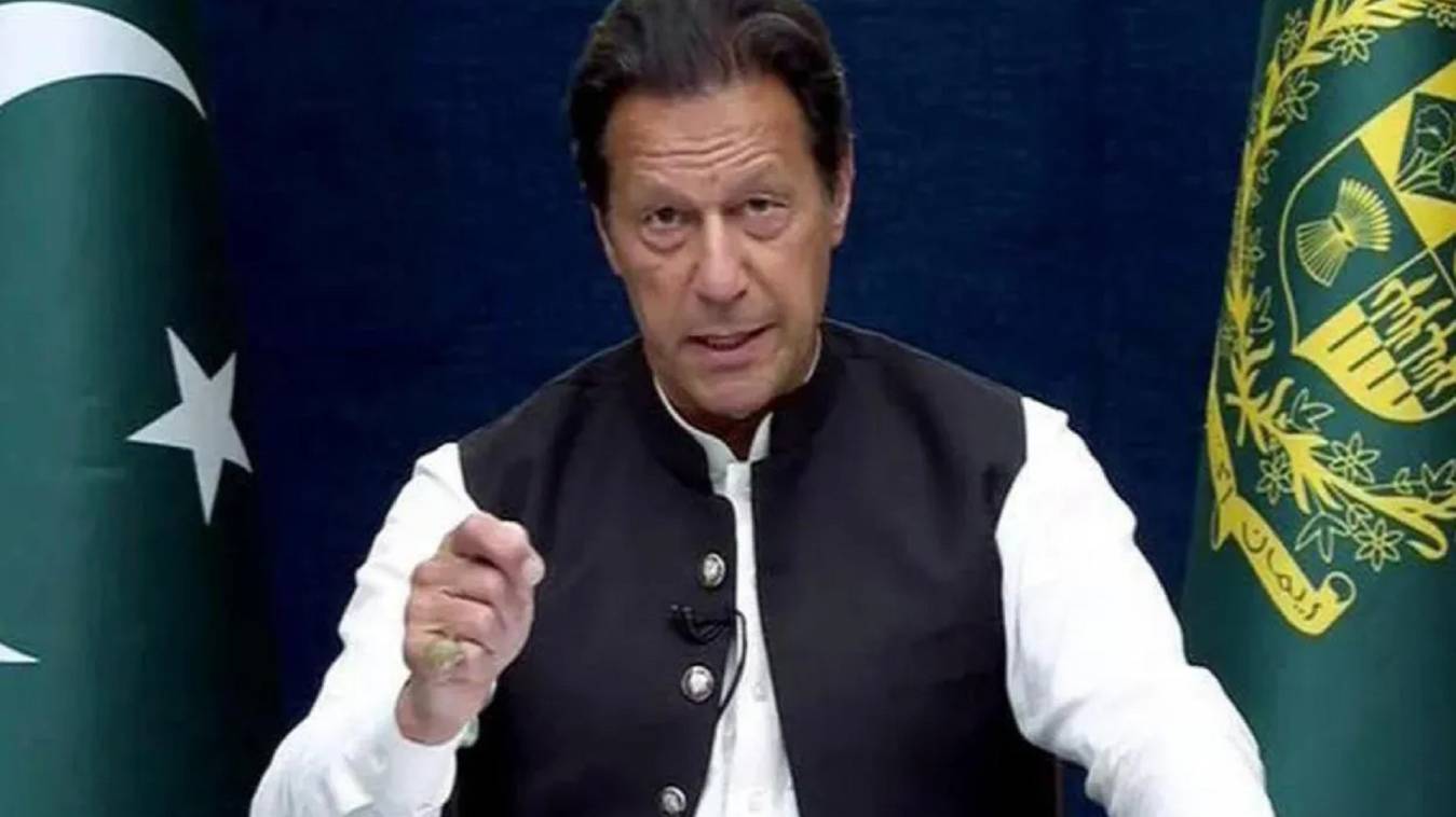 तोशाखाना मामले में इमरान खान हो सकते हैं गिरफ्तार,पुलिस उनके घर पर पहुंची