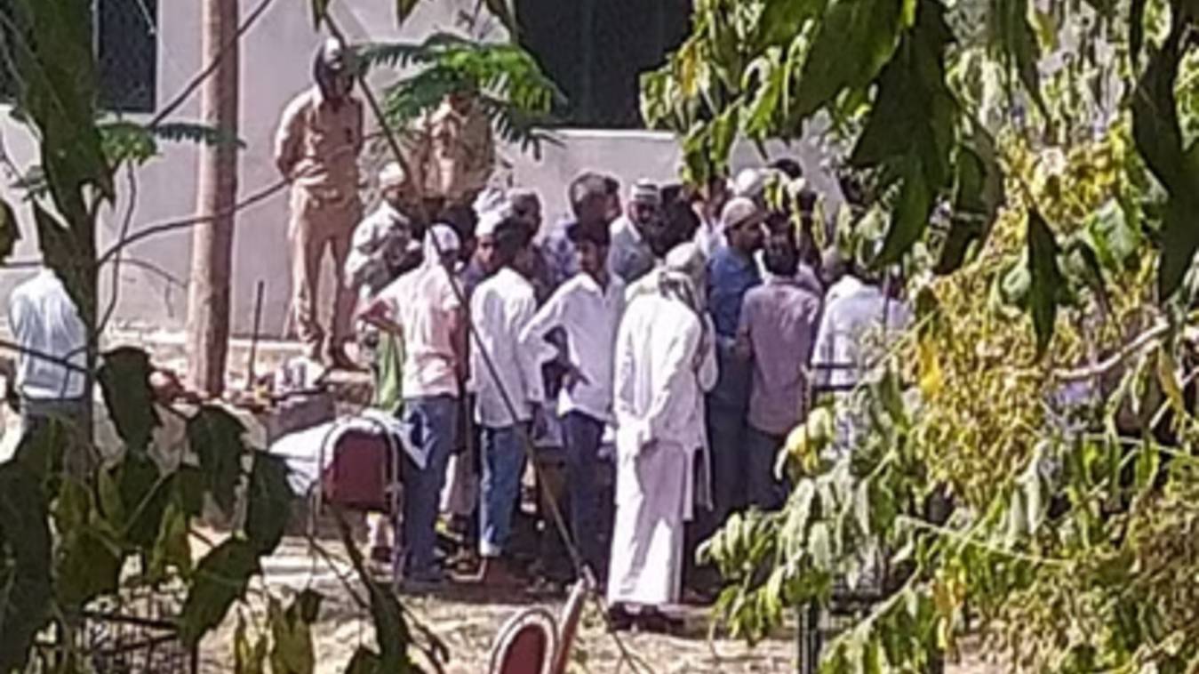  माफिया अतीक के बेटे असद और शूटर गुलाम का शव हुआ सुपुर्द-ए-खाक