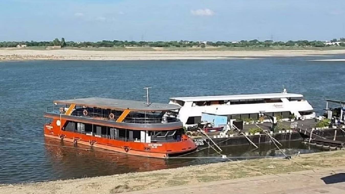 गंगा के रास्ते से होगा पटना से काशी का सफर, जुलाई से डबल डेकर क्रूज चलाने की योजना