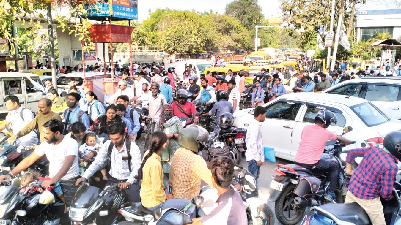 मुस्कुराइये वाराणसी "जाम" के साथ ... चाहे हो सुबह या फिर शाम के 7....!