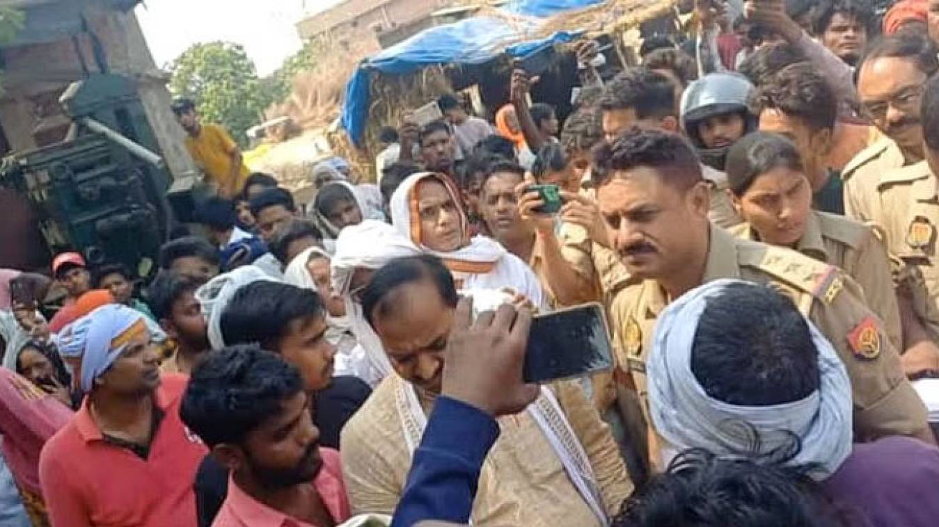  प्रसव के बाद प्रसूता की मौत, गुस्साए लोगों ने किया हंगामा