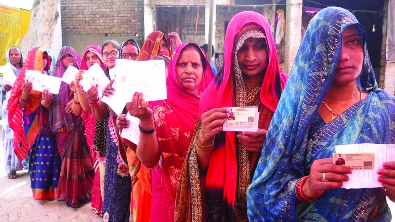 मछलीशहर के लिए पिंडरा विधानसभा में वोटिंग