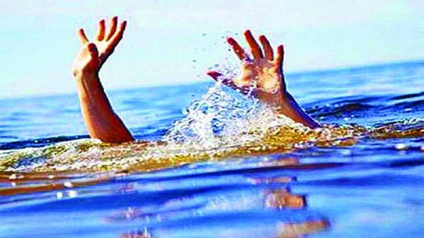 सेल्फी के चक्कर में नदी में डूबा किशोर