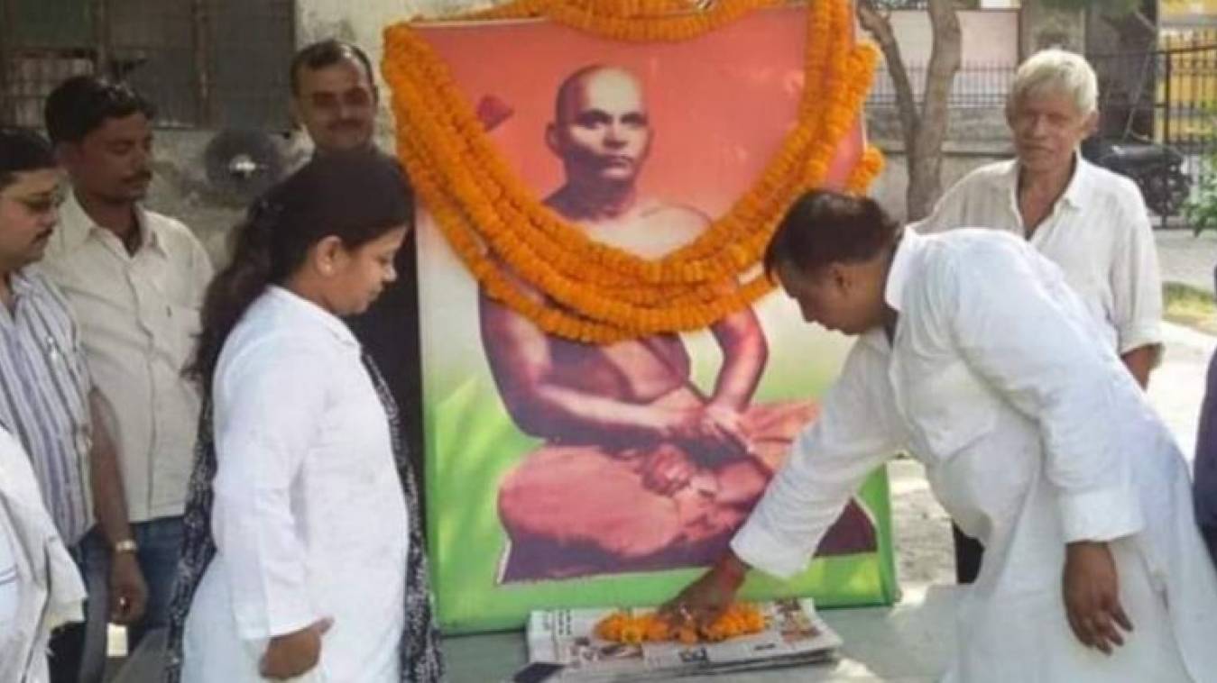  वाराणसी: स्वामी सहजानन्द सरस्वती पुण्यतिथि पर याद किए गए, दी गई श्रद्धांजलि