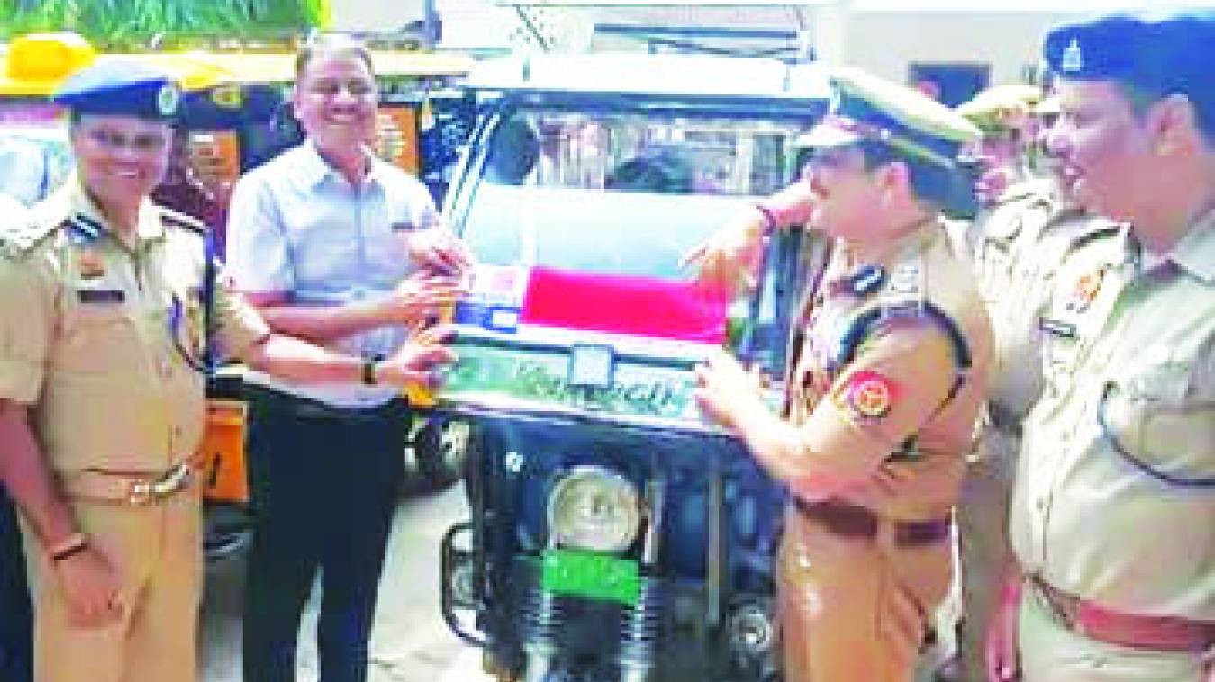 क्यूआर-कोड के साथ रूटवार हुए ई-रिक्शा