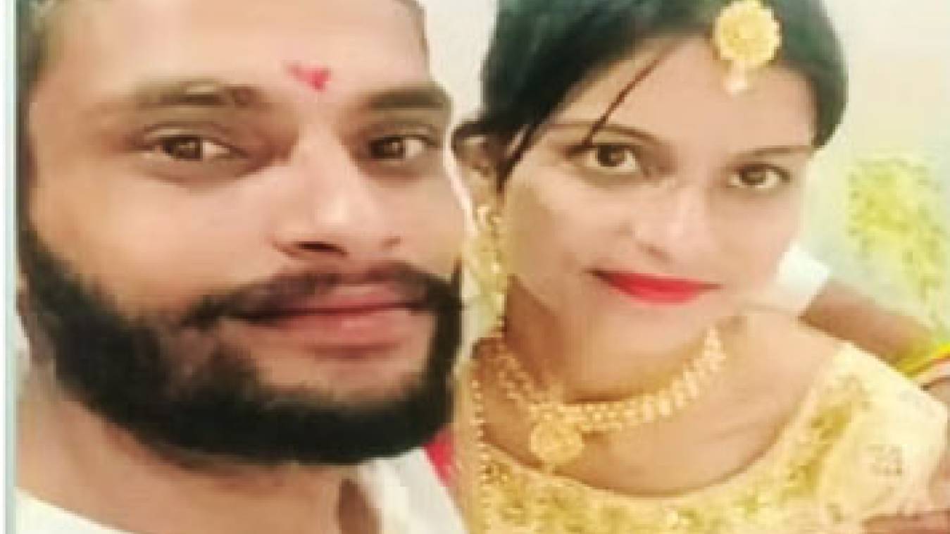 दो साल पहले लव मैरिज... पत्नी के सीने में चाकू घोंपकर मार डाला