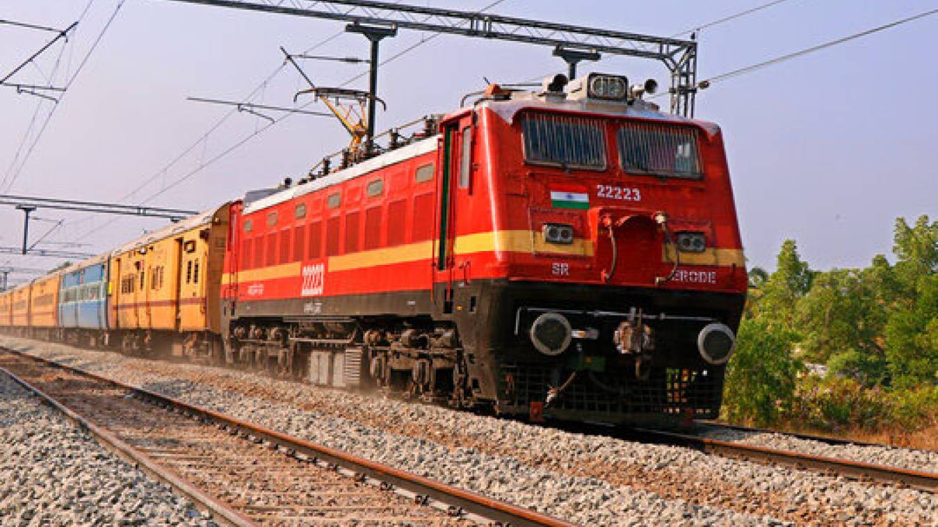  टिकट बुकिंग को लेकर रेलवे ने बदली व्यवस्था, अब 120 नहीं 60 दिन पहले होगा रिजर्वेशन