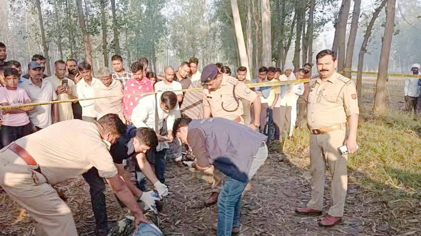 खेत में मिला युवक का लहूलुहान शव, हत्या की आशंका