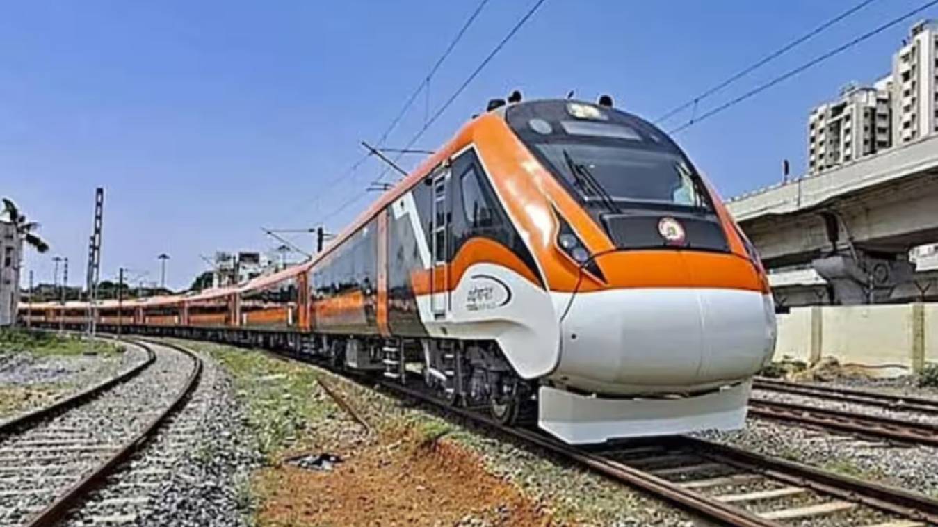 अब वंदे भारत एक्सप्रेस से अयोध्या -काशी का सफर हुआ आसान 