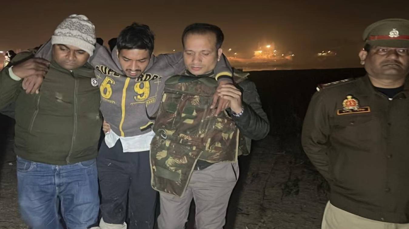  8 साल की बच्ची की हत्या के आरोपी को एनकाउंटर में लगी गोली, कल बोरी में मिली थी मासूम की लाश