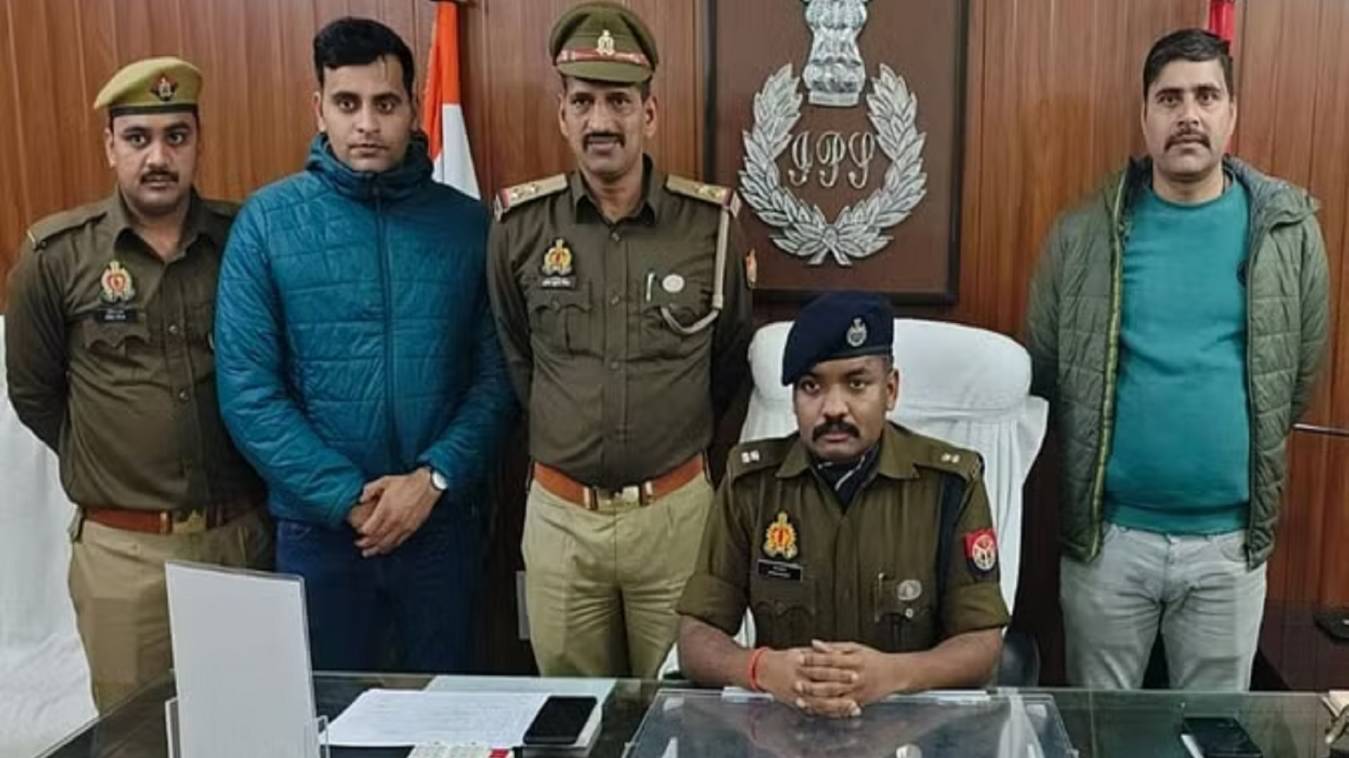 Varanasi Kidnapping News: सीमेंट कारोबारी के बेटे ने खुद ही रची थी अपहरण की साजिश, पिता को मैसेज कर 30 लाख की मांगी थी फिरौती