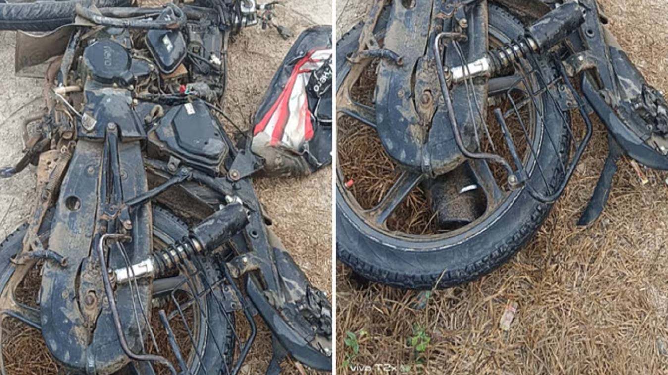 अज्ञात वाहन ने बाइक को मारी टक्कर, तीन की मौत 