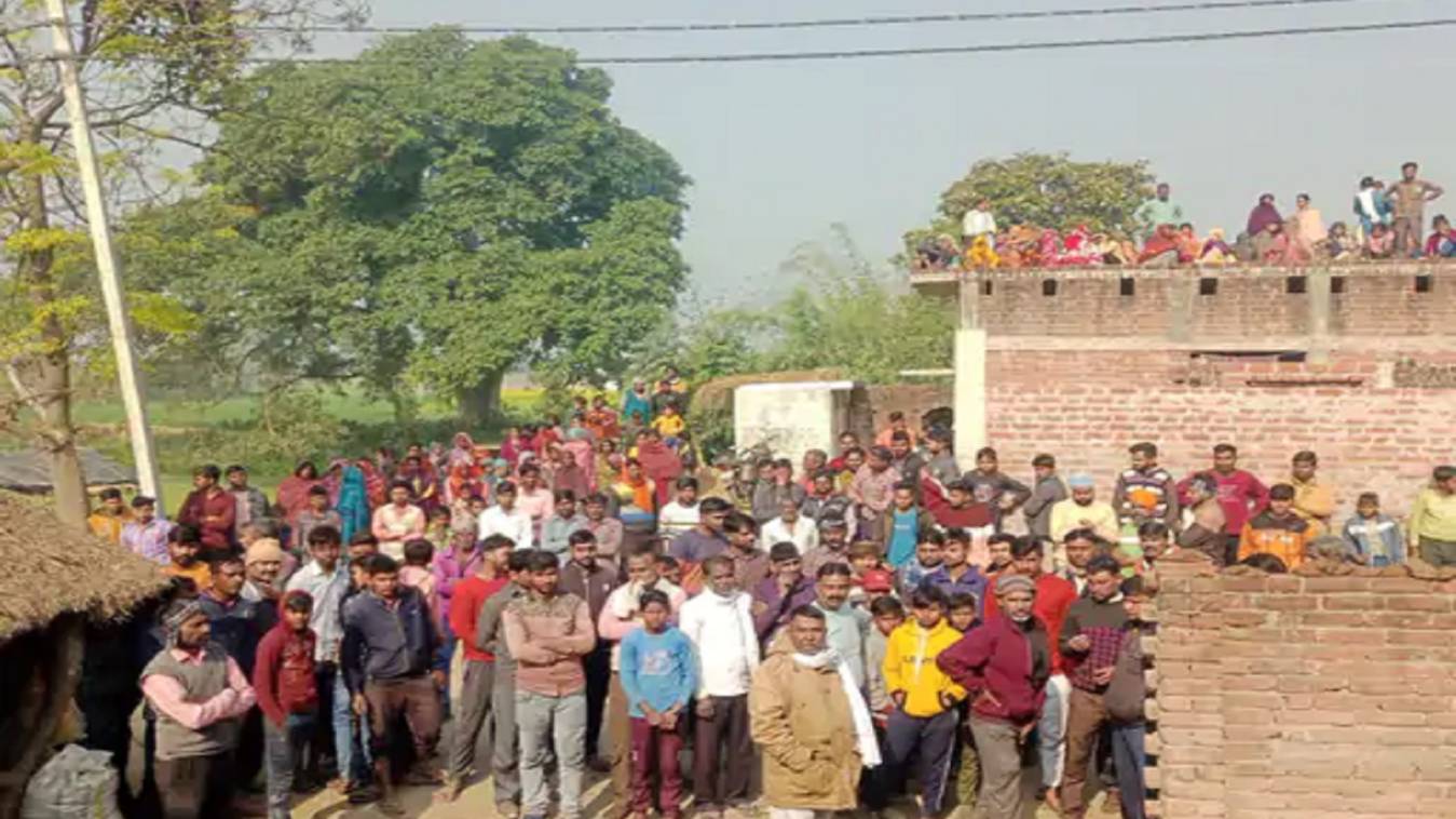 चाय बनाने से मना करने पर ससुर ने बाका से काटा बहू का धड़, पेट भी चीरा, आरोपी गिरफ्तार 