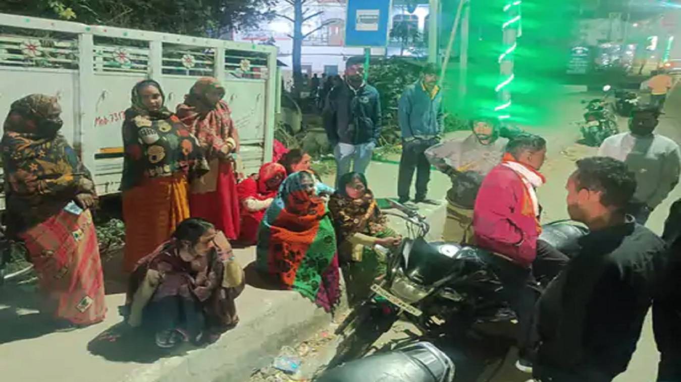 तेज रफ्तार ट्रेलर ने साइकिल सवार को रौंदा, फरार हुआ चालक पकड़ा गया, घटना से परिजनों में नाराजगी