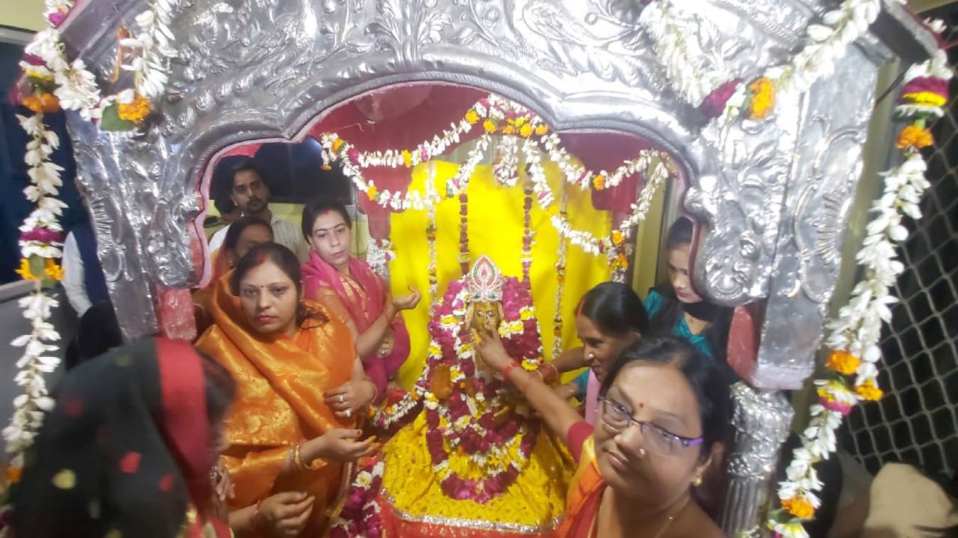 माता गौरा को आज लगेगी नीलांचल हल्दी, शुरू हो जाएंगी गौना की रस्में  