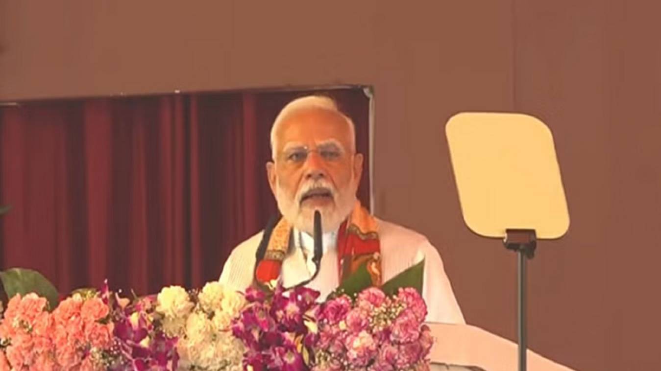 प्रधानमंत्री ने काशी वासियों को किया संबोधित, अपने 50वें दौरे पर PM मोदी बोले- काशी मेरी और मैं काशी का हूं .. यहां के प्रेम का कर्जदार हूं