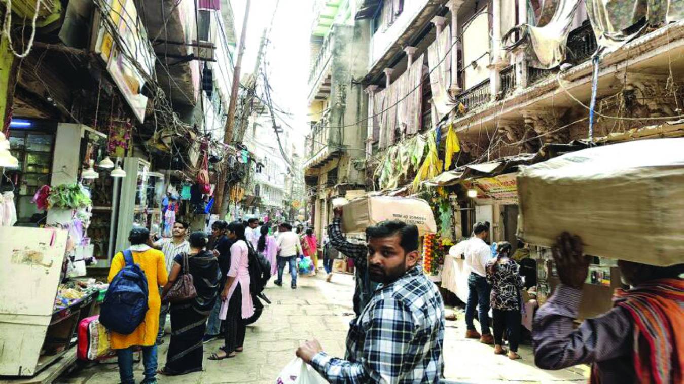 विश्वनाथ धाम की तर्ज पर दालमंडी में भू-अधिग्रहण