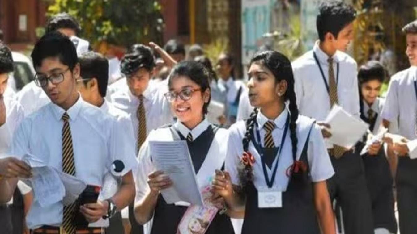 वाराणसी में नमन गुप्ता ने इंटरमीडिएट किया टॉप, जानिए कितने मिले नंबर